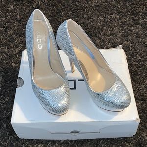 ALDO heels size 8 never worn